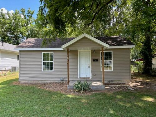 1200 N Ethyl Ave, Springfield, MO, 65802-6400 | Card Image