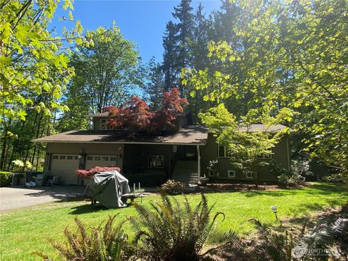 24417 Se 17th Pl, Sammamish, WA, 98075-8131 | Card Image