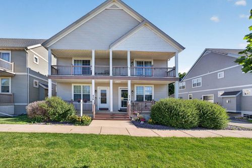 972 Stonehaven Drive, Sun Prairie, WI, 53590 | Card Image