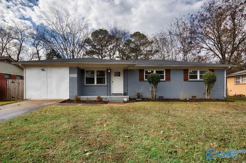 5022 Paden Dr Nw, Huntsville, AL, 35810-2040 | Card Image