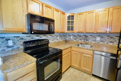 29947 Emily Ln, Chesterfield, MI, 48047-5742 | Card Image