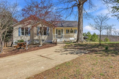 484 Dobbins Rd, Blackstone, VA, 23824 | Card Image