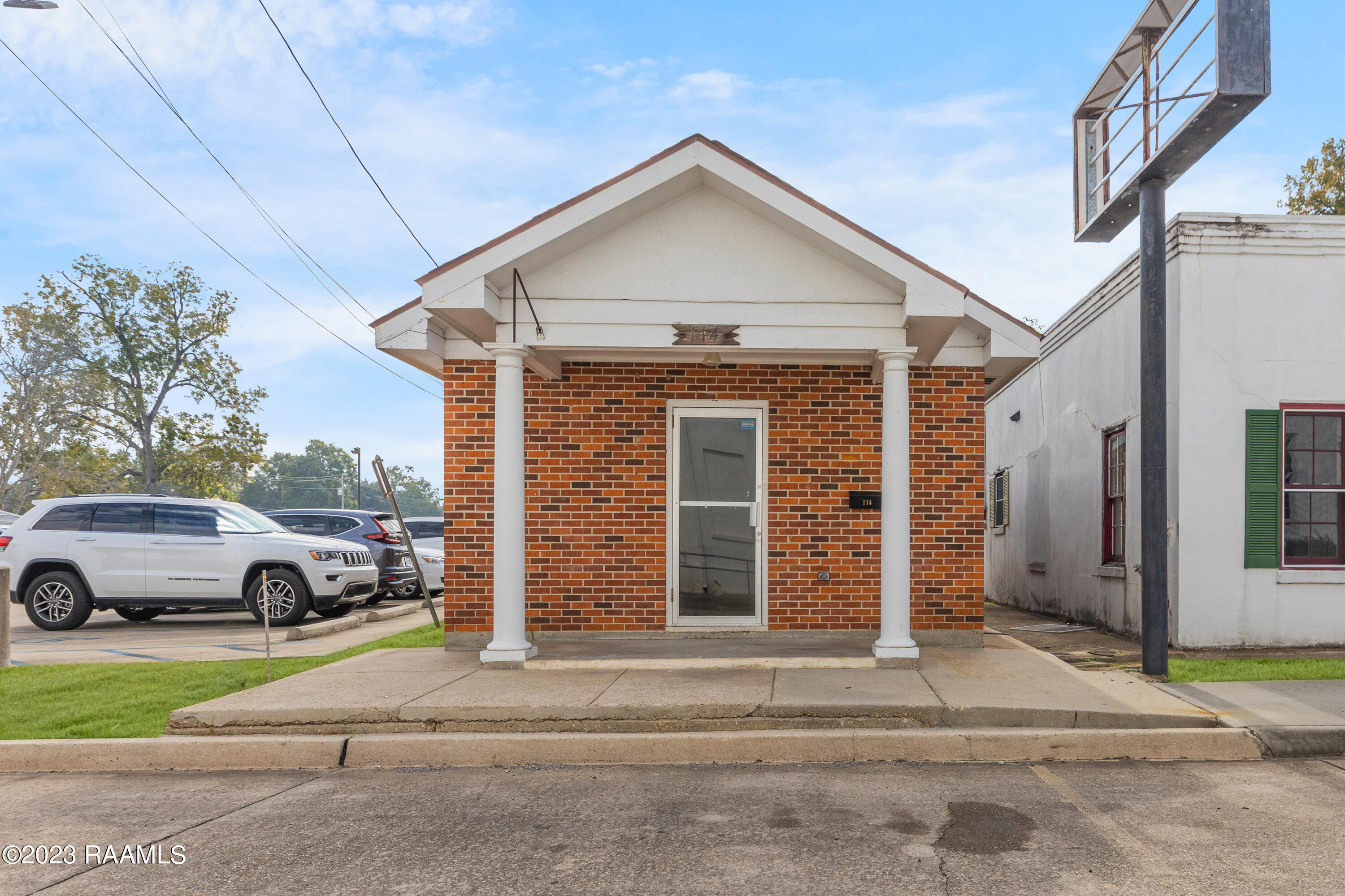 Commercial Sale in St. Martinville 2
