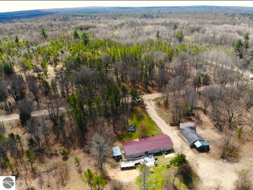 984 W Rose Meadow Drive, Luther, MI, 49656 | Card Image