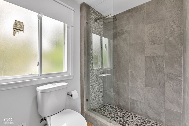 Primary Suite bathroom. | Image 32