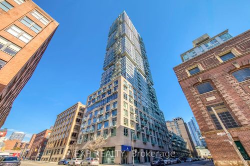 2702-30 Nelson Street, Toronto, ON, M5V0H5 | Card Image