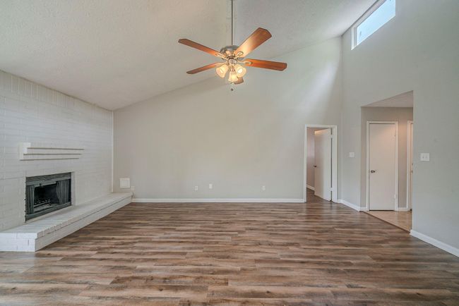 4127 Adonis Dr, House other with 4 bedrooms, 2 bathrooms and 2 parking in Spring TX | Image 4
