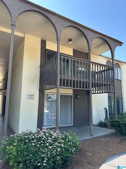 apt-e-3011 Massey Rd, VESTAVIA HILLS, AL, 35216-3640 | Card Image
