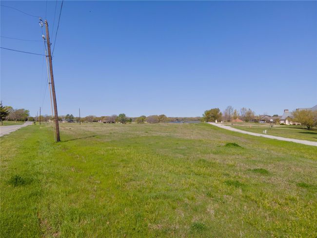 2110 Lake Side Dr, Home with 0 bedrooms, 0 bathrooms and null parking in Bonham TX | Image 5