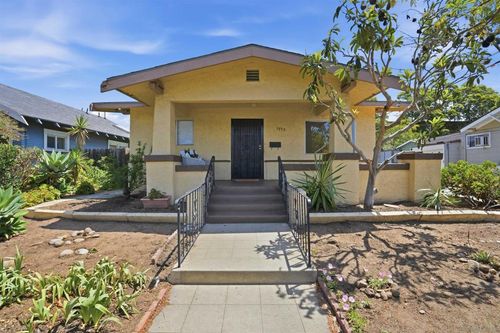 3775 Goldfinch St, San Diego, CA, 92103-3911 | Card Image