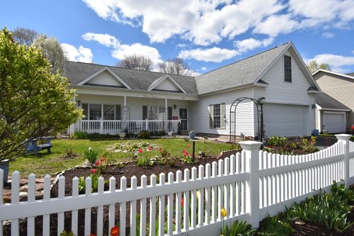 52 Fort Brown Drive, Plattsburgh, NY, 12903 | Card Image