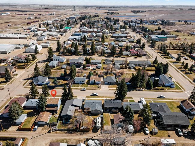 4930 53 Street, House other with 3 bedrooms, 3 bathrooms and 2 parking in Killam AB | Image 35