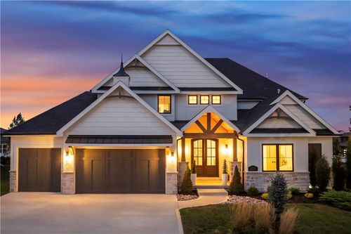 16805 Rosehill, Overland Park, KS, 66221-2957 | Card Image