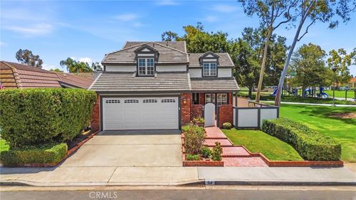 64 Bennington, Irvine, CA, 92620-2709 | Card Image
