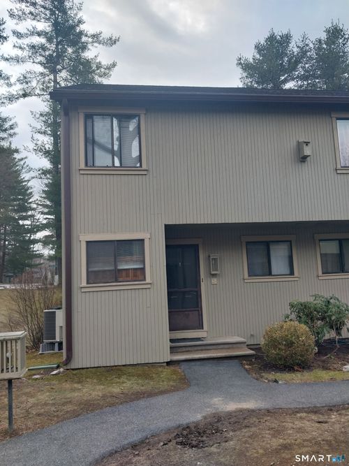 47-47 Woods Way, Woodbury, CT, 06798-3229 | Card Image