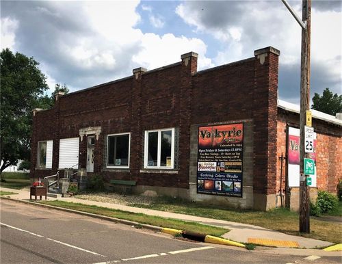 234 W Dallas St, DALLAS, WI, 54733-9706 | Card Image