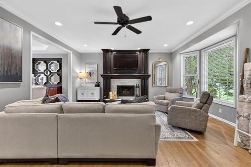 15173 W 154th Ter, Olathe, KS, 66062-3365 | Card Image