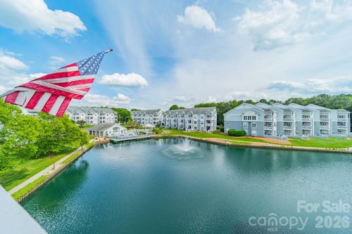 305-18736 Nautical Dr, Cornelius, NC, 28031-8258 | Card Image