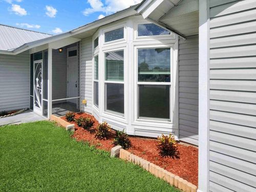 733 Sw Acapulco Ter, Port St Lucie, FL, 34953-2002 | Card Image