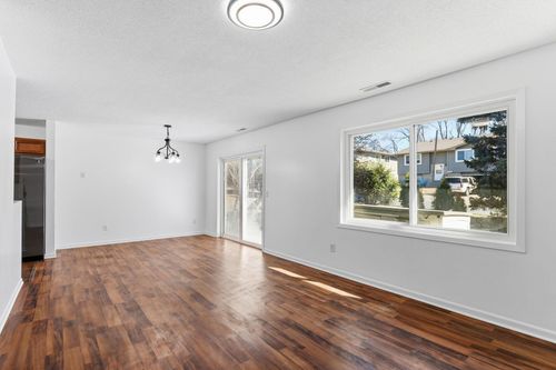 13351 Court Pl, Burnsville, MN, 55337-1829 | Card Image