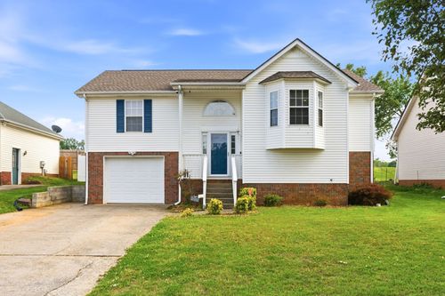1002 Heather Dr, Goodlettsville, TN, 37072-8961 | Card Image
