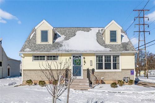 219 Syracuse St, Tonawanda, NY, 14150-5429 | Card Image