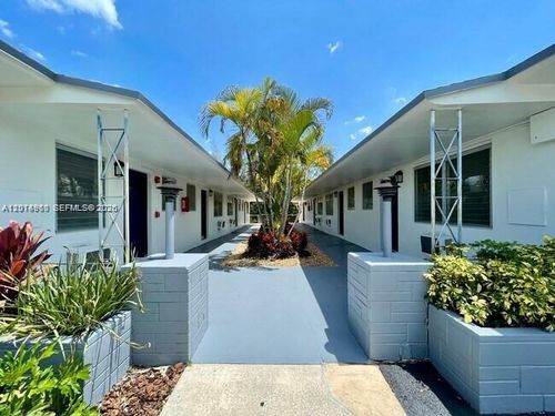 355-13035 Emerald Dr, North Miami, FL, 33181-1908 | Card Image