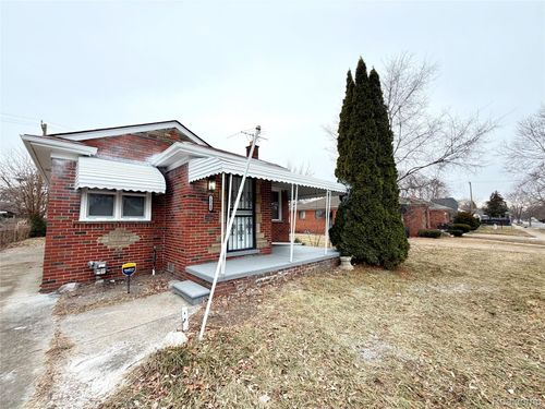 13540 E State Fair St, Detroit, MI, 48205-1720 | Card Image