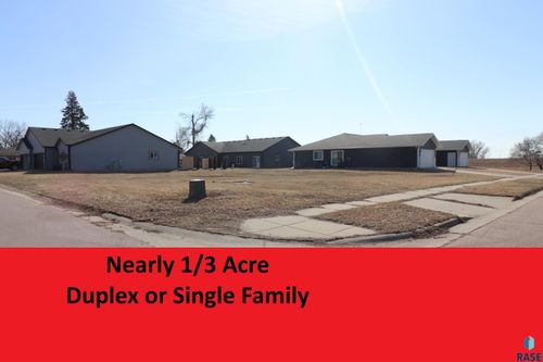 4501 W Graceland Pl, Sioux Falls, SD, 57106-5794 | Card Image