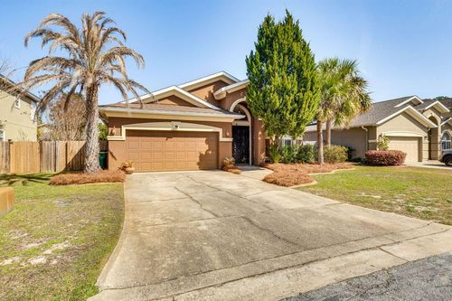 895 Solimar Way, Mary Esther, FL, 32569-1421 | Card Image