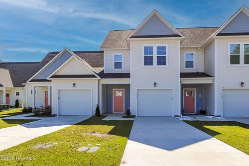 114 Bridge Point Cir, Cedar Point, NC, 28584-0227 | Card Image