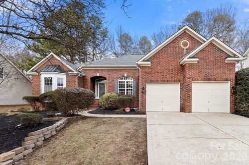 4297 Canewood Ln, Indian Trail, NC, 28079-5257 | Card Image