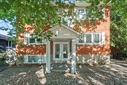 657 Golden Ave, Ottawa, ON, K2A2G3 | Card Image