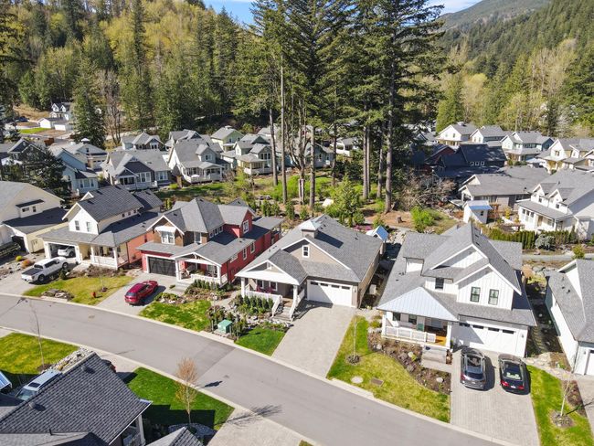 1829 Frosst Creek Crossing, House other with 2 bedrooms, 2 bathrooms and 4 parking in Lindell Beach BC | Image 35