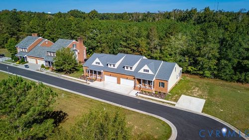 30305 Victoria Way, North Dinwiddie, VA, 23805-9726 | Card Image