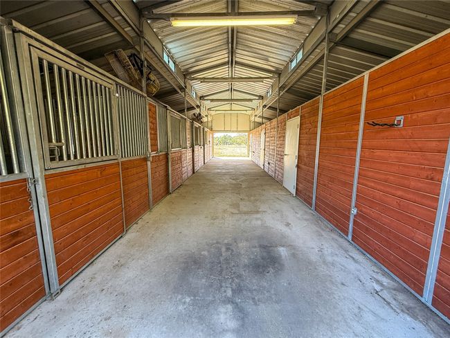 View of stable | Image 23