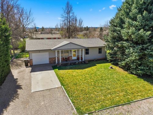 6 Pearson Dr, Spearfish, SD, 57783-1110 | Card Image