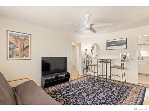 318-320 4th Ave, Longmont, CO, 80501-5506 | Card Image