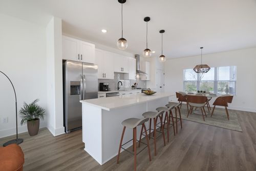 1526 Lebanon Pike, Nashville, TN, 37210-3203 | Card Image