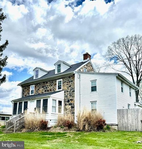 4818 Old Capitol Trl, WILMINGTON, DE, 19808-5247 | Card Image