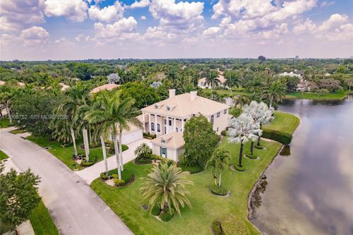 12735 Stonebrook Dr, Davie, FL, 33330-1237 | Card Image
