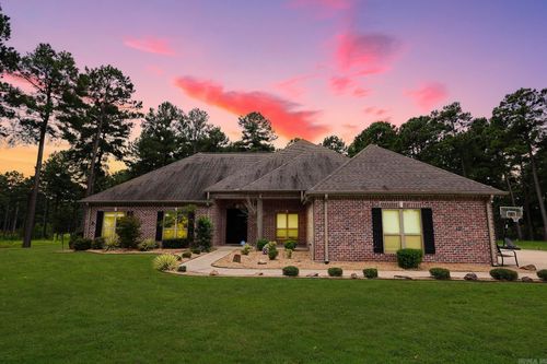 720 Mystic Creek Dr, El Dorado, AR, 71730-7691 | Card Image