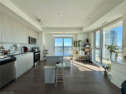 1909-55 Duke St W, Kitchener, ON, N2H0C9 | Card Image