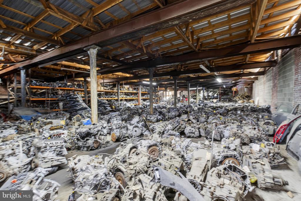Commercial Sale in PHILADELPHIA 5
