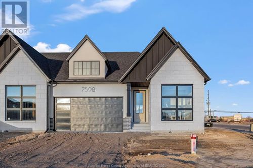7598 Silverleaf Lane, Lasalle, ON, N9H0P2 | Card Image