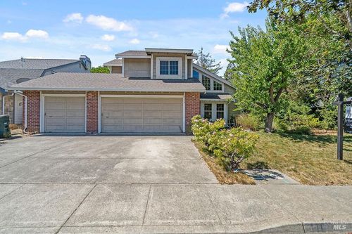 119 Pierre Ct, Vallejo, CA, 94591-4324 | Card Image