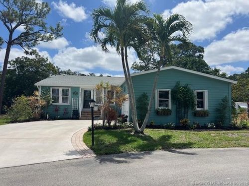 6453 Ficus Ln, Lantana, FL, 33462-2051 | Card Image