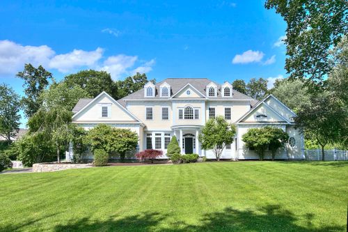 4 Jennings Ct, Westport, CT, 06880-4039 | Card Image
