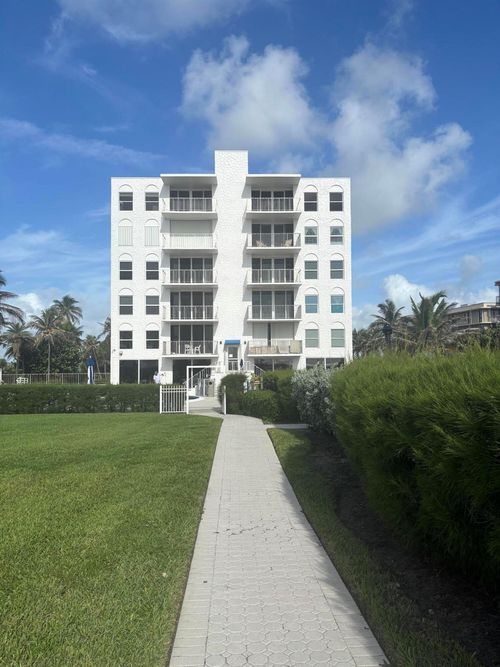 b404-3230 S Ocean Blvd, Palm Beach, FL, 33480-5631 | Card Image