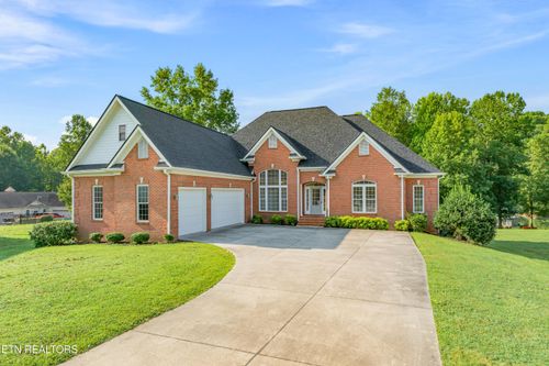 267 Paradise Ln, Jacksboro, TN, 37757-3931 | Card Image